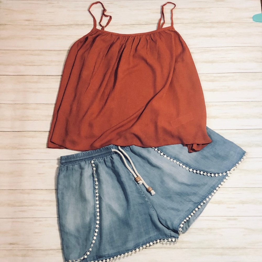 🔥3/$24🔥 xhilaration xl Women’s shorts boho Pom Pom denim jean